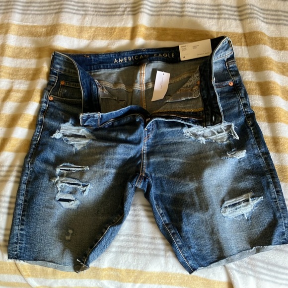 American Eagle jean shorts AIRFLEX+ - Picture 3 of 3